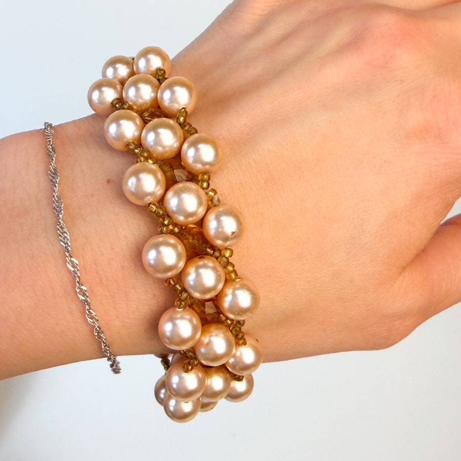 True Vintage Pearlescent Beaded Bracelet Woven