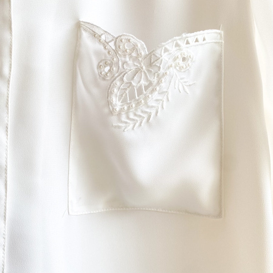 Lacey Button Down Vintage White Size 12