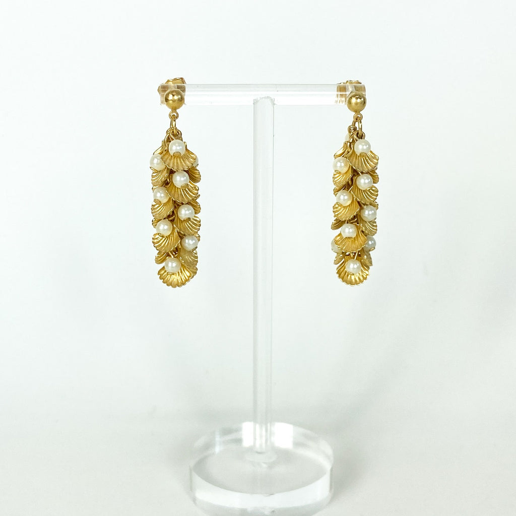 Vintage Avon Gold Tone Mermaid Earrings