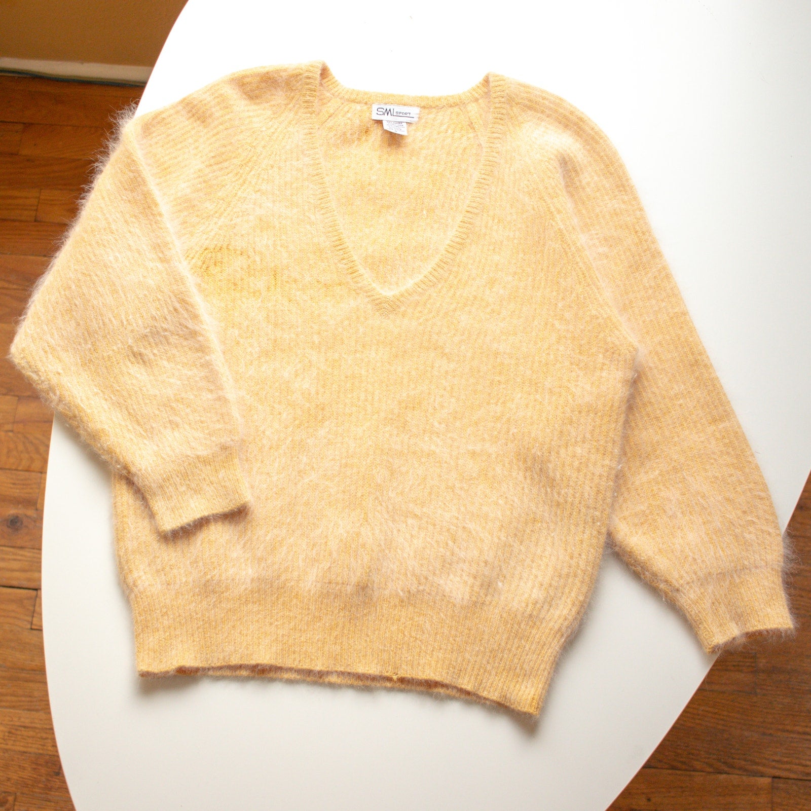 Vintage Angora Rabbit Hair Yellow Wool V-Neck Sweater Size Small