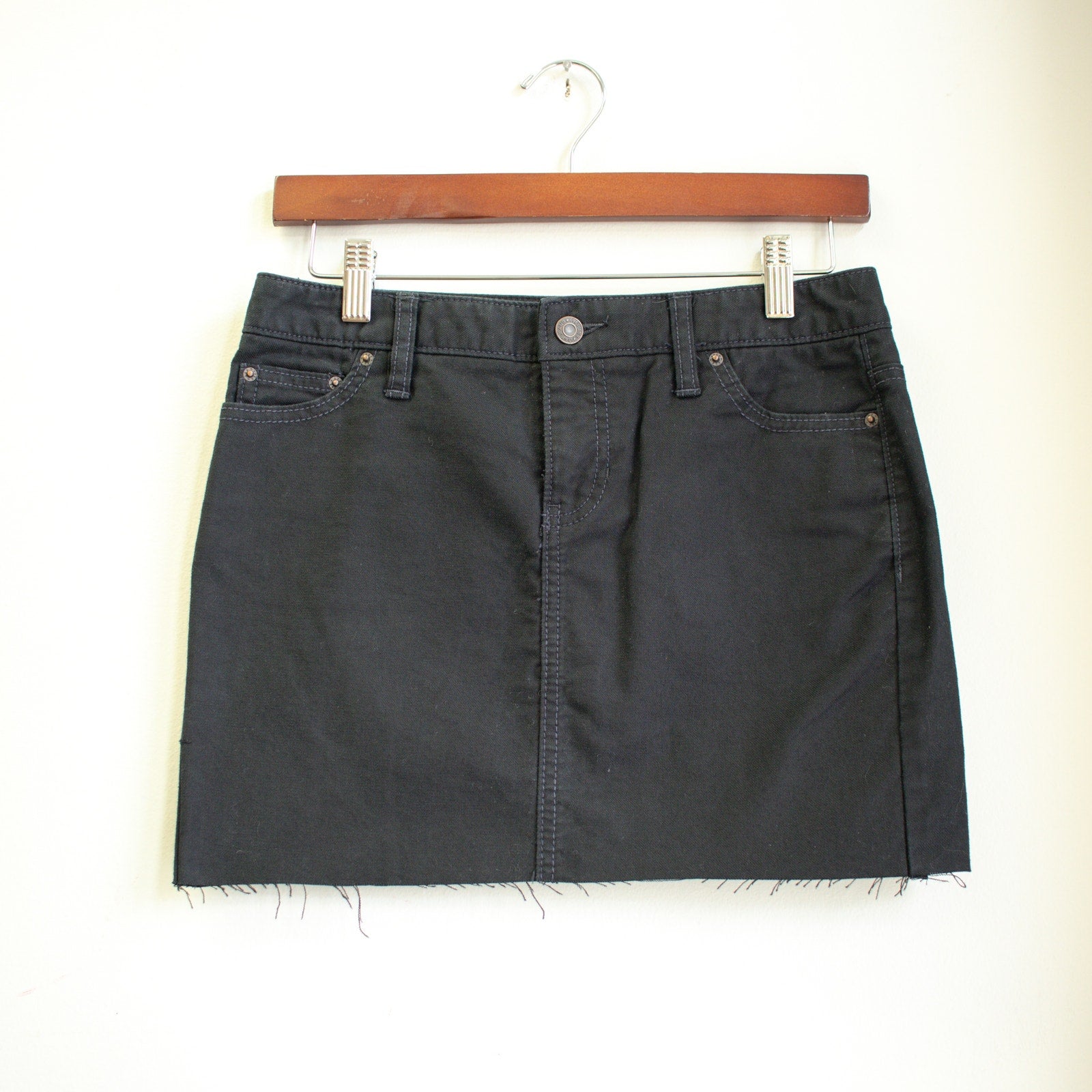 GAP Stretch Short Black Denim Skirt Size 0