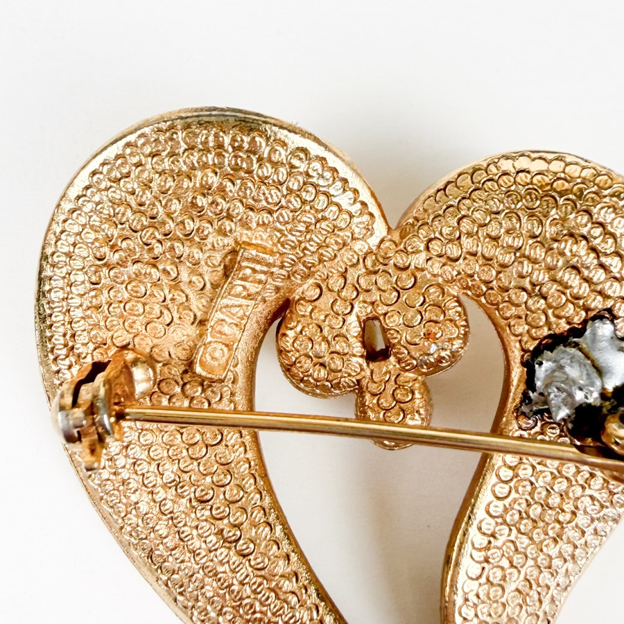 Capri Heart Shaped Pearl Bead Cluster Brooch
