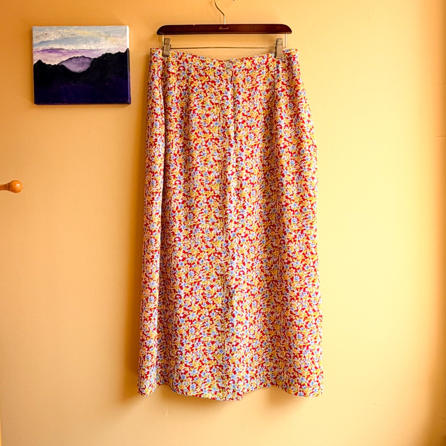 Women's Floral Midi/Maxi Skirt Vintage Size 12-14