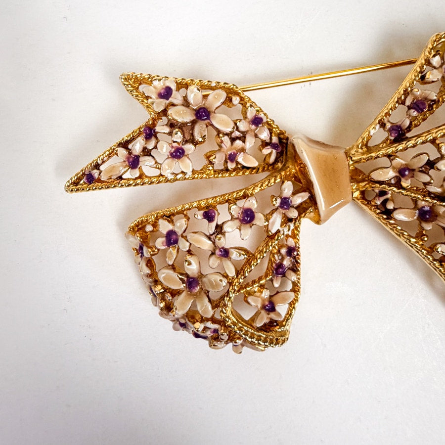 Vintage Gold-Tone Bow Brooch