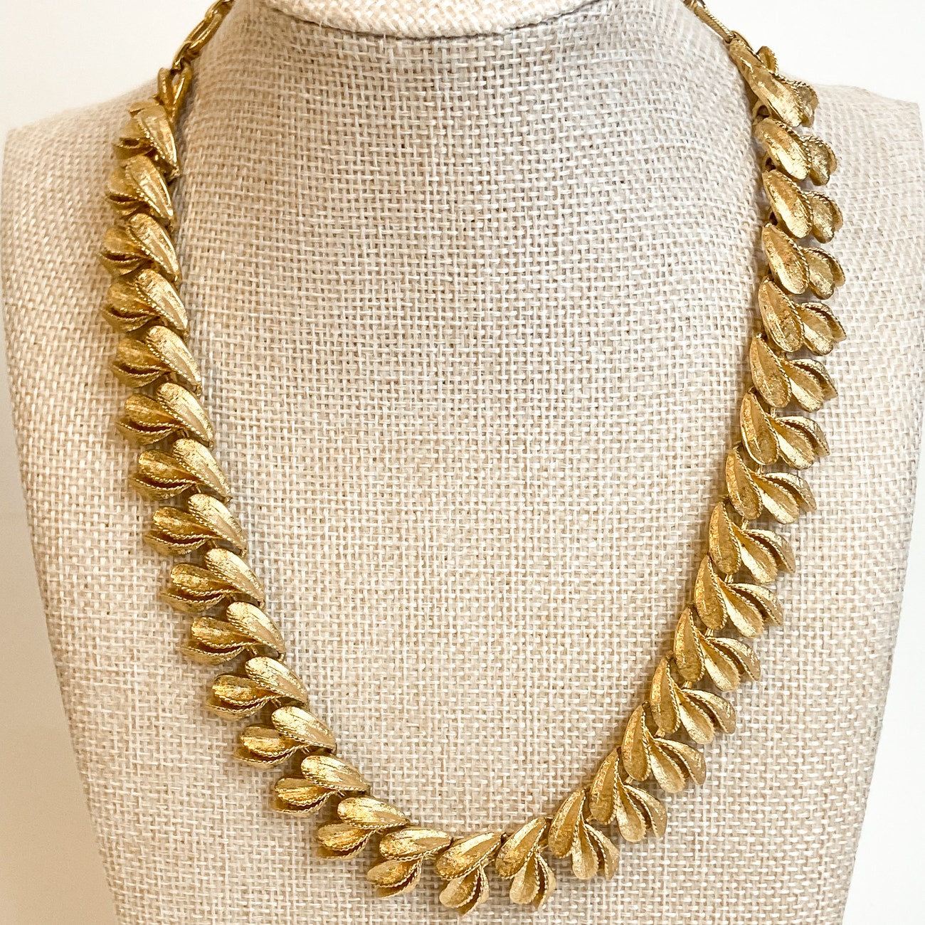 Francois Vintage Necklace Bracelet Set Matching Gold Tone Costume Jewelry