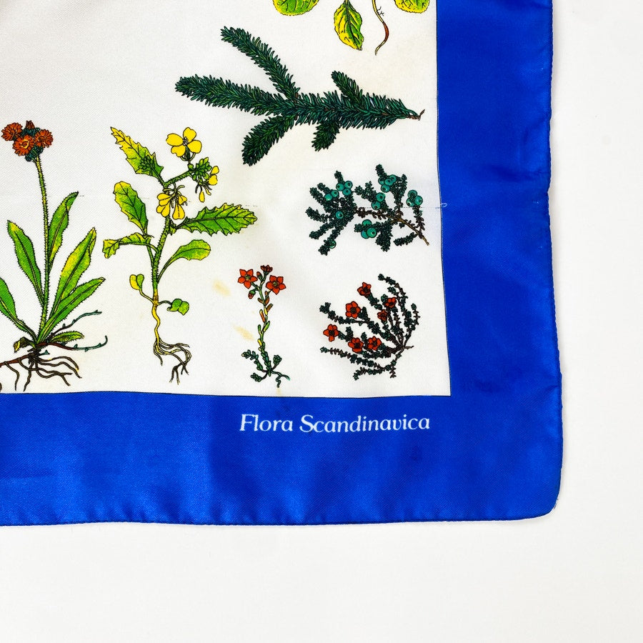 Wildflower Pattern Flora Scandinavica Blue and White Jumbo Scarf