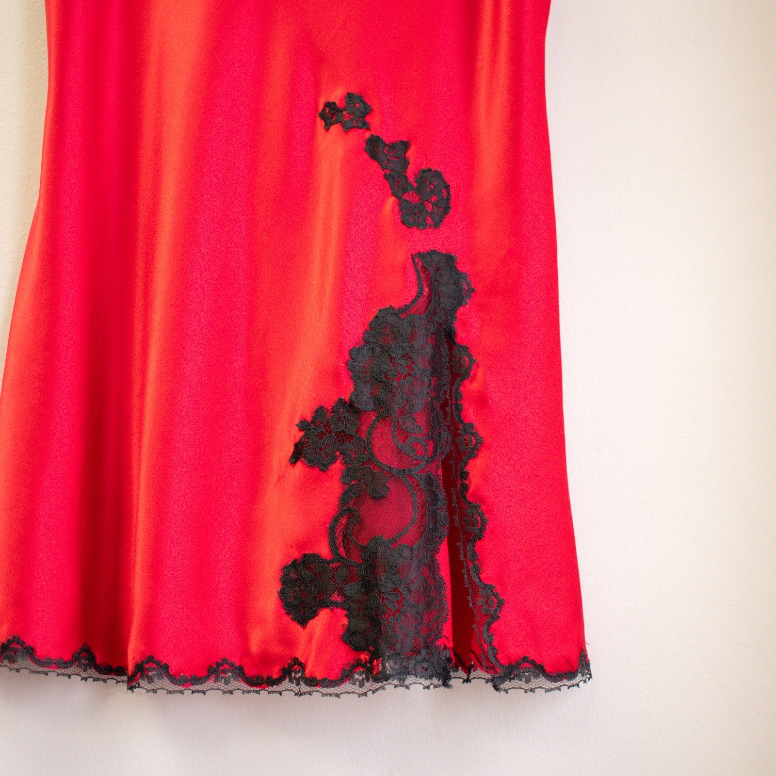 Victoria's Secret Red and Black Lace Satin Nighty Pajamas Size Medium