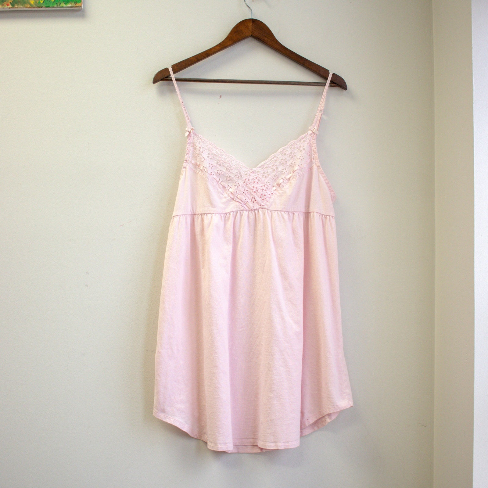 Victoria's Secret Light Pink Eyelit Top Knighty Size Medium