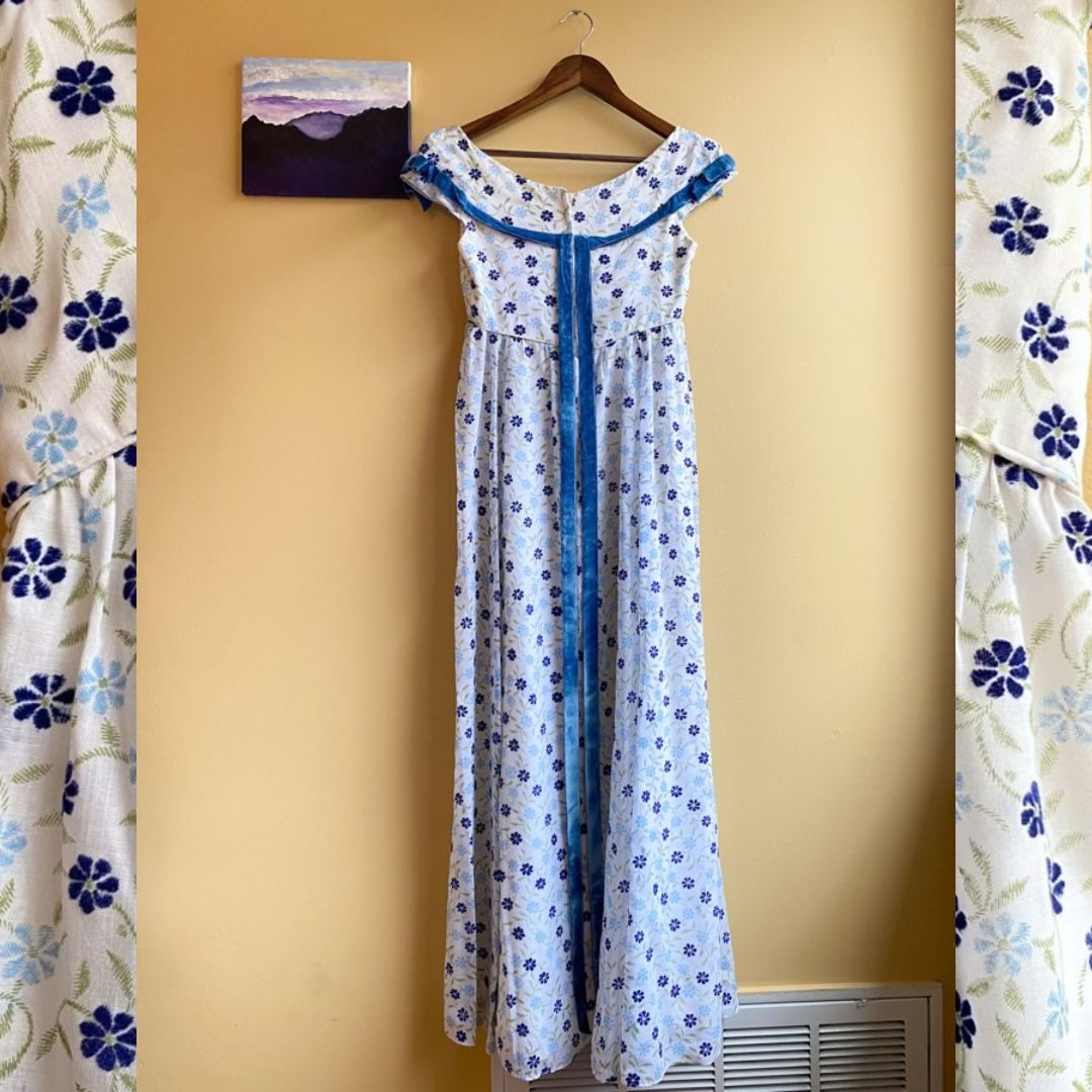 1970s Blue Floral Empire Waist Emma Domb California Vintage Bridesmaids Dress  Size 7