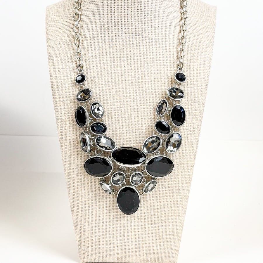 Indie Sleaze 2006 Erica Lyons Bib Rhinestone Statement Necklace