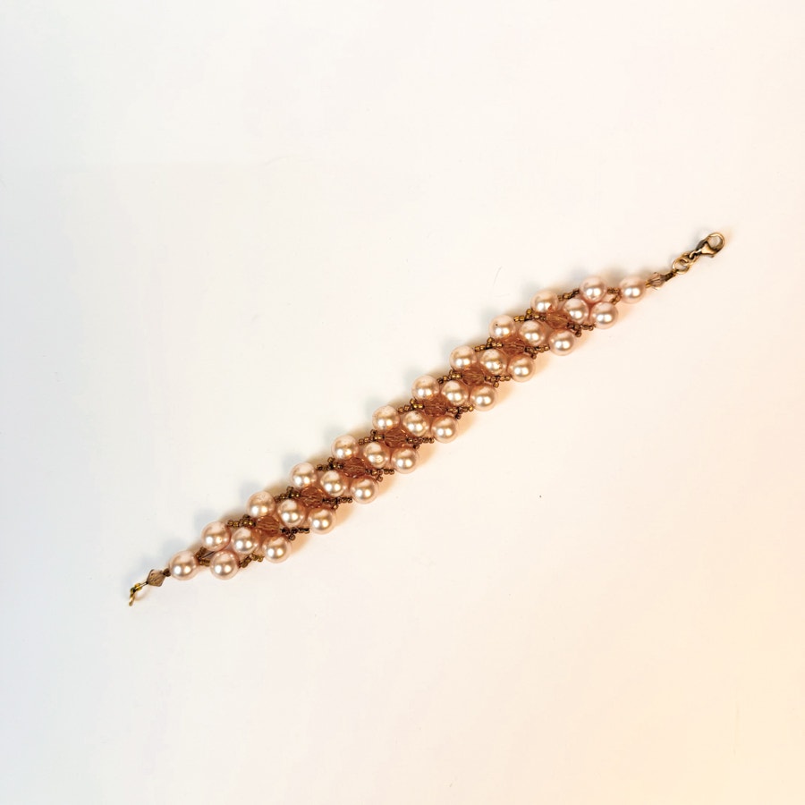 True Vintage Pearlescent Beaded Bracelet Woven