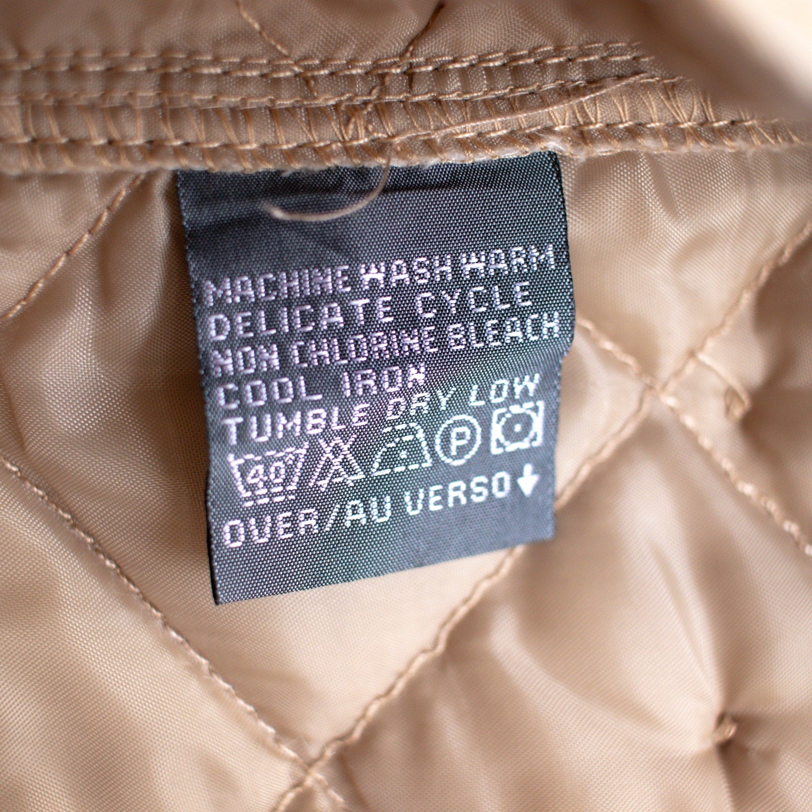 Liz Claiborne Y2K Floral Quilted Vest Size Small