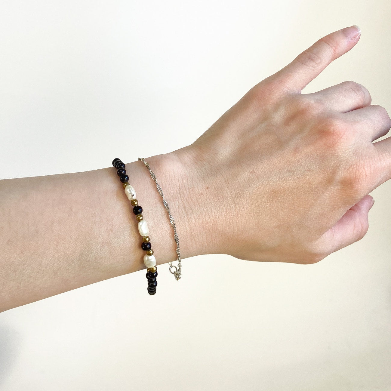 1970s/1980s Black and White Beaded Bracelet