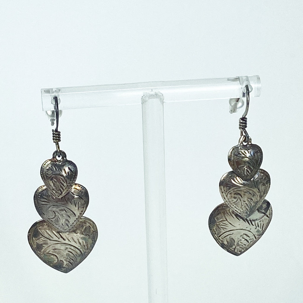 Vintage 90s Heart Dangly Earrings