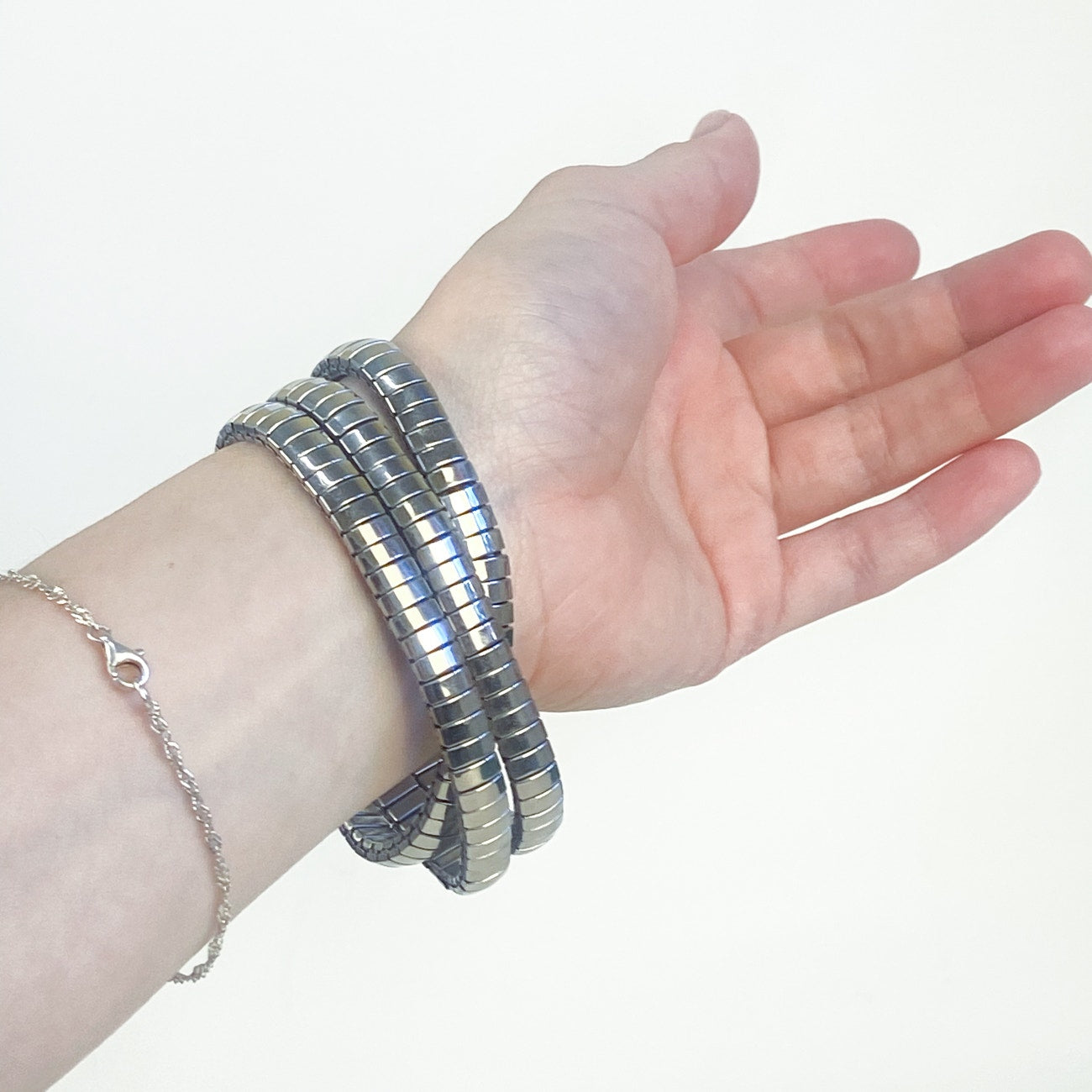 Silver Tone Expansion Band Bracelet