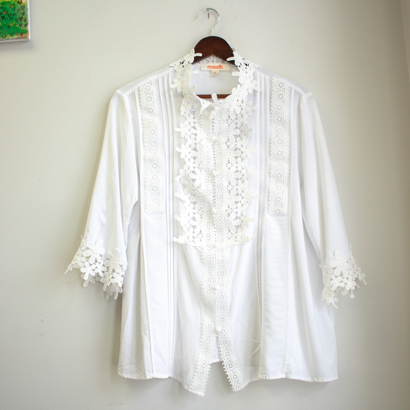 Mazik Boho Floral Lace Mock Neck Button-up Size-Large