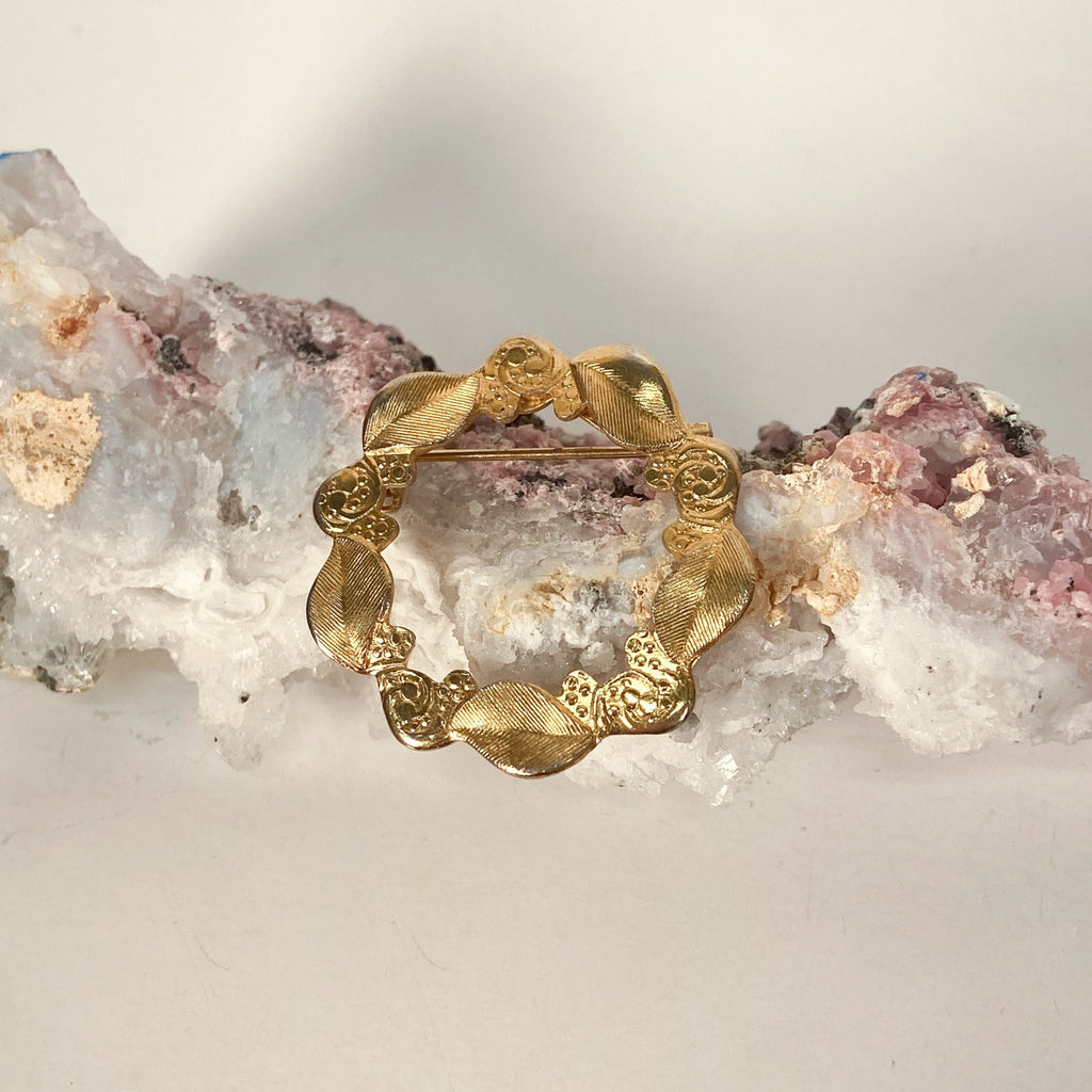 Gold Tone Wreath Brooch
