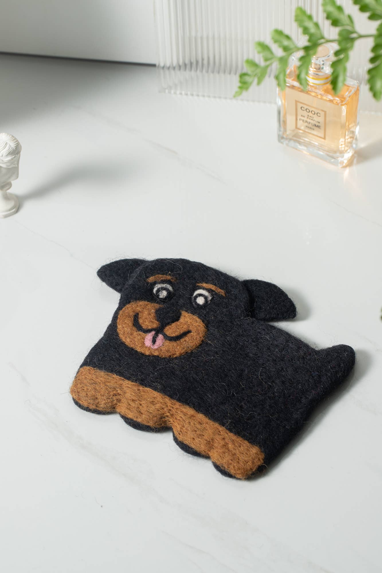Nepal Handmade Dog Felt Coffee Cup Mug Table Mat Coasters