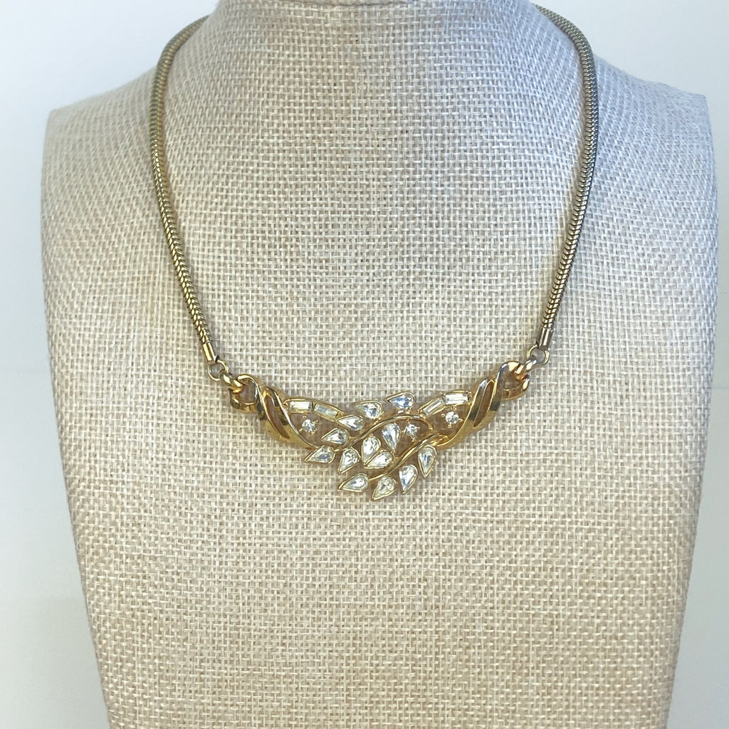 Vintage Trifari Gold Tone Rhinestone Necklace.