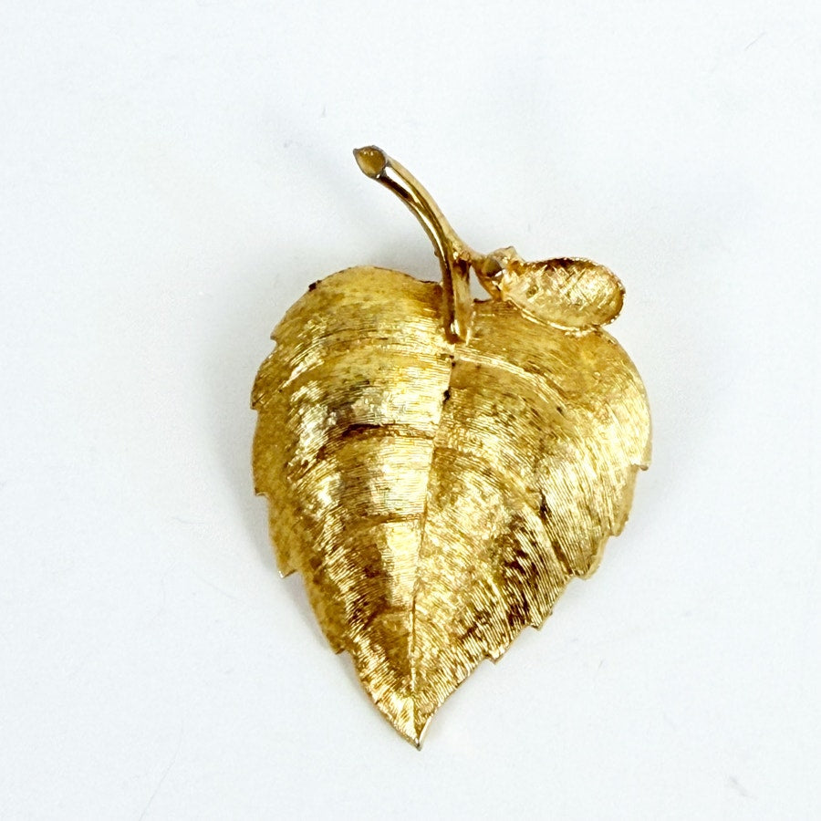 Leaf Brooch Avon Gold-Tone Fall