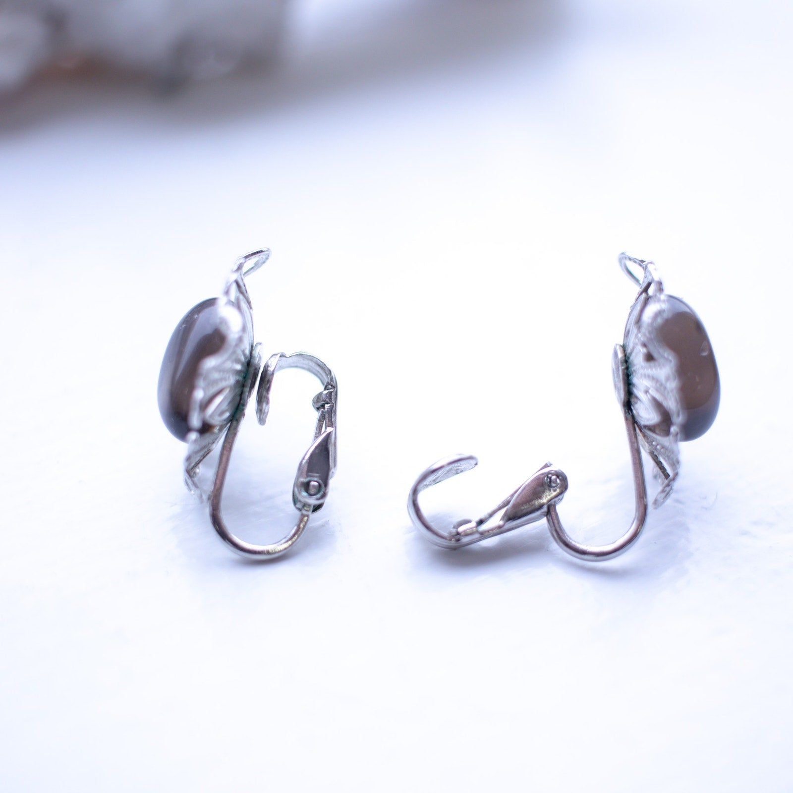 Vintage Amber Stone Clip-on Earrings