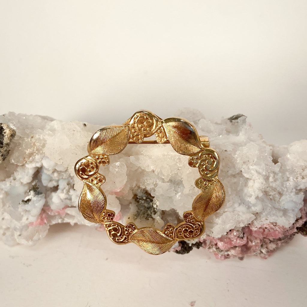 Gold Tone Wreath Brooch