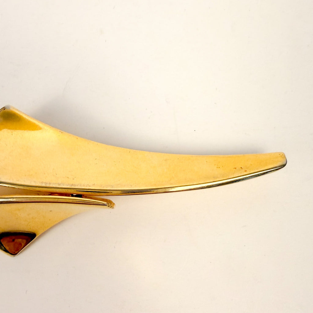 Golden Vittorio Brooch