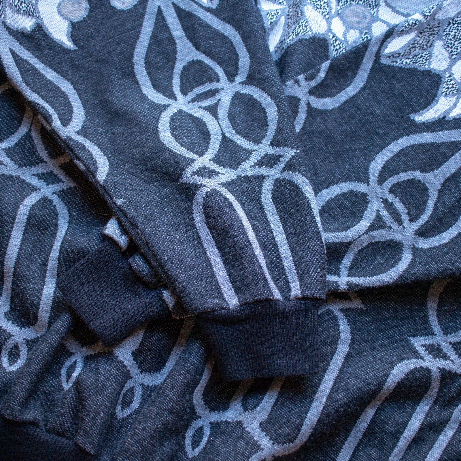 Women's Vintage 90s Patterned Black and Gray Cowl Neck Sweater Size Large