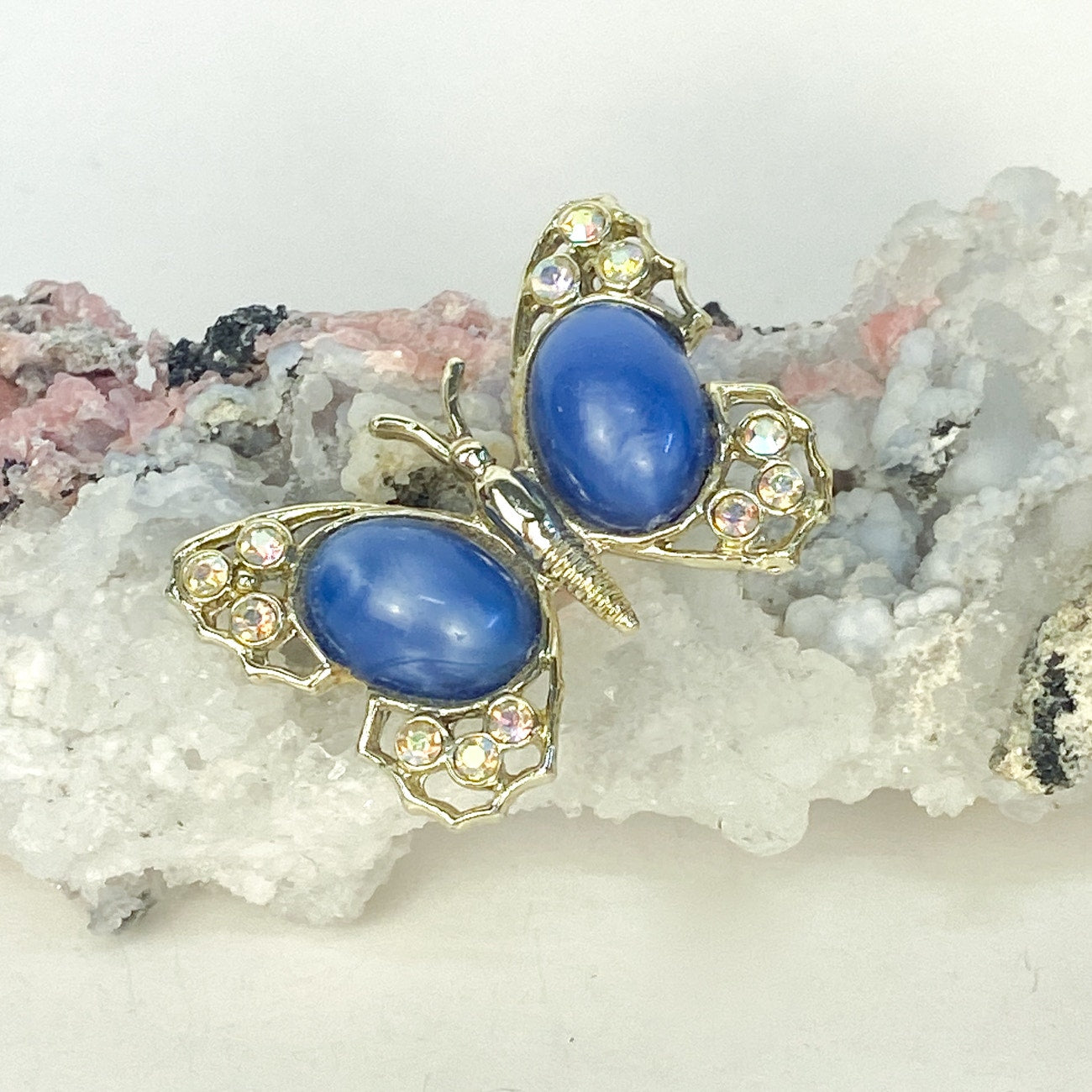 Butterfly Brooch Vintage Gold Tone