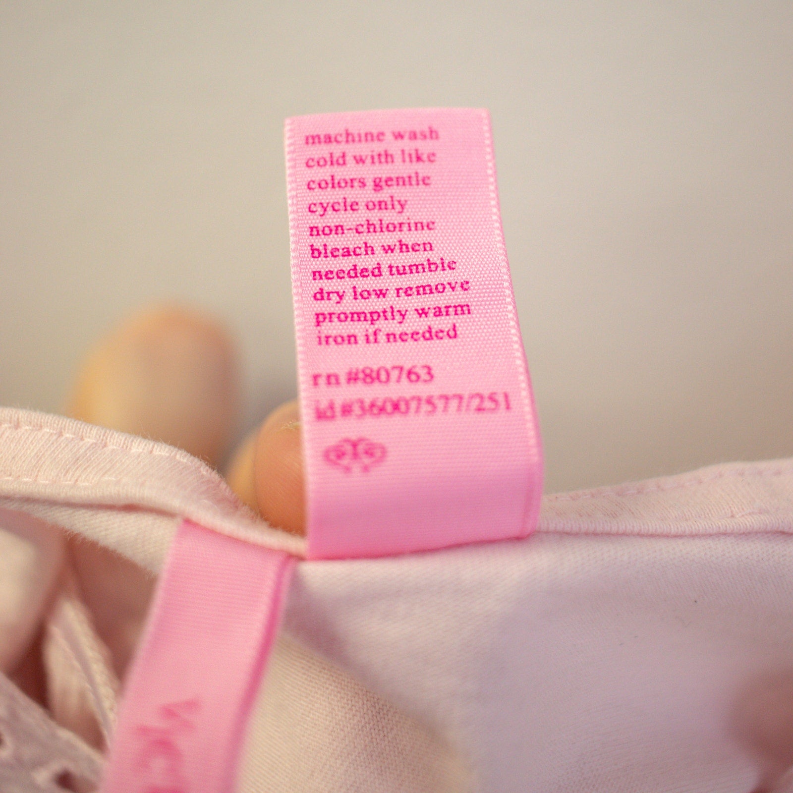 Victoria's Secret Light Pink Eyelit Top Knighty Size Medium