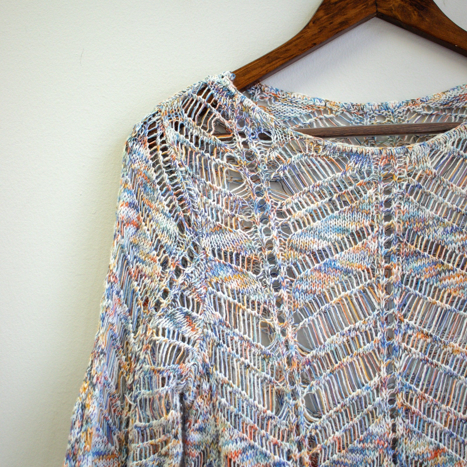 Rainbow Open Knit 3/4 Length Sleeve Size Medium