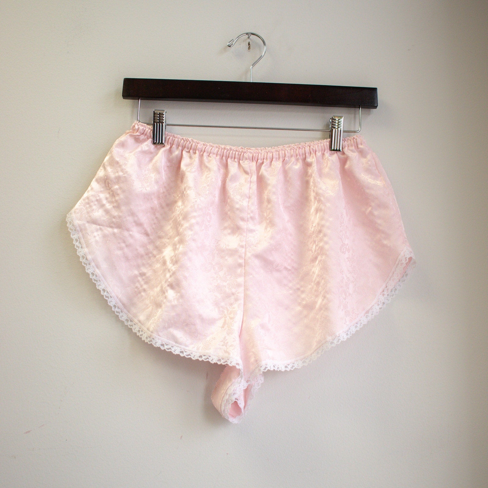 Floral Lace Pink Pajama Shorts Size Medium