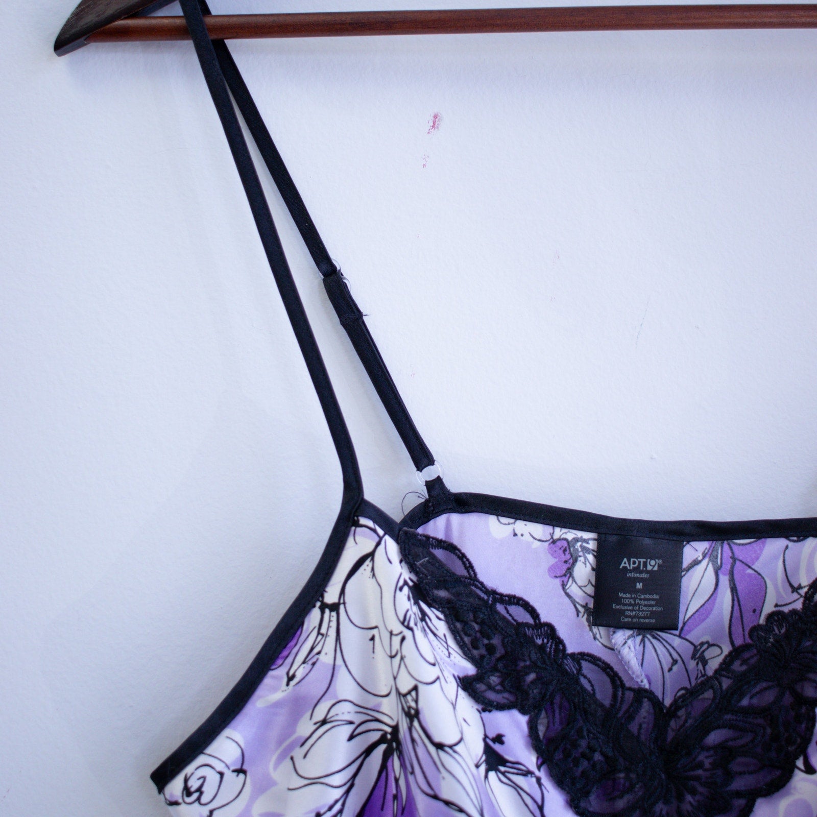 APT.9 Size Medium Violet Floral Nightgown