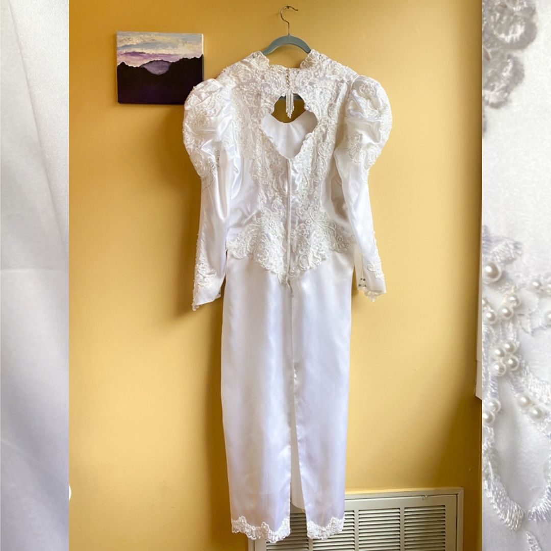 Wedding Dress 1980s Puff Sleeve Open Back Dress