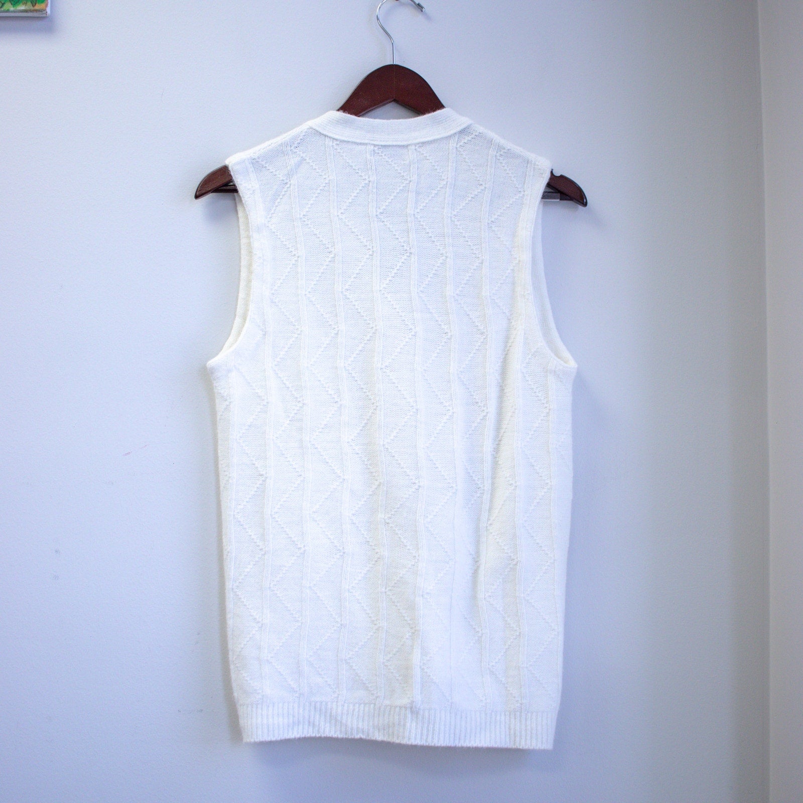 Vintage White Sweater Vest Size Medium