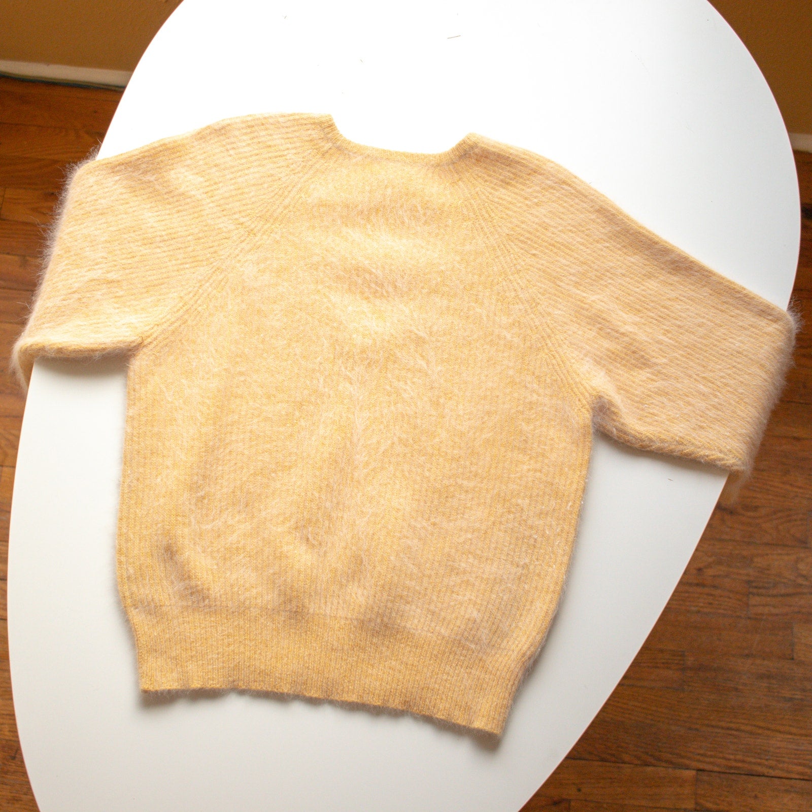 Vintage Angora Rabbit Hair Yellow Wool V-Neck Sweater Size Small