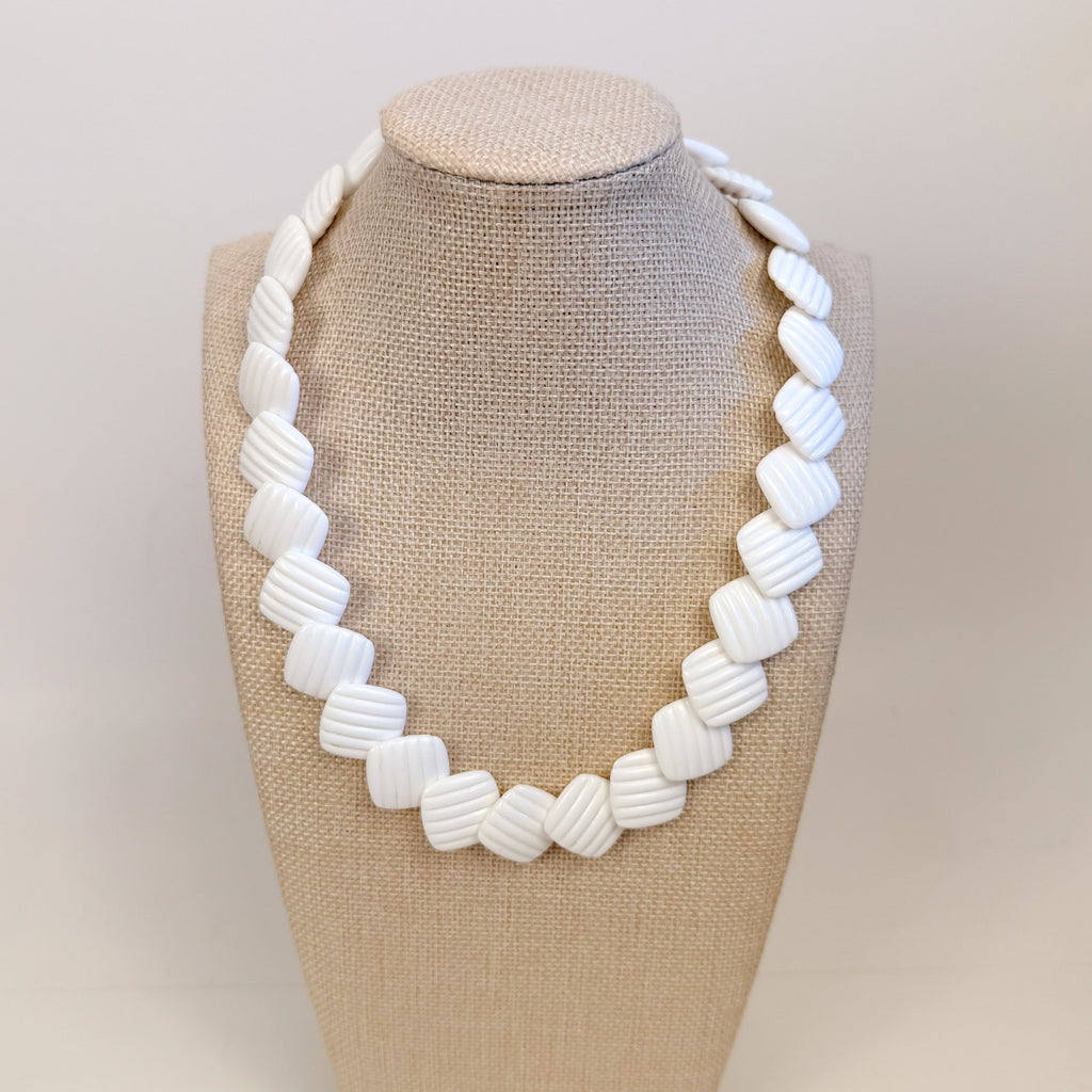 Vintage White Etched Lucite Overlapping Sliding Squares 18" Necklace