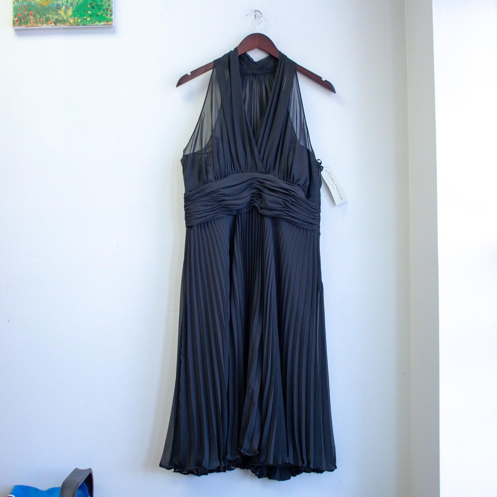 Evan Picone Black Pleaded Chiffon V-Neck Cocktail Dress Size 14 Large