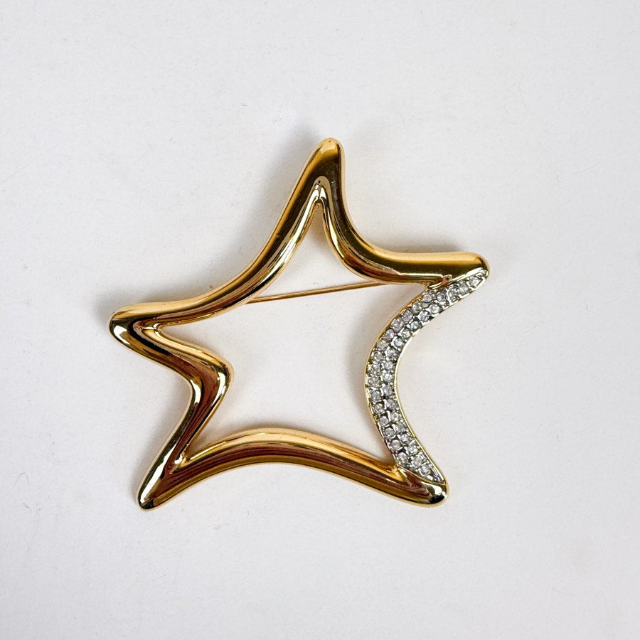 Star Brooch Gold-Tone Rhinestone