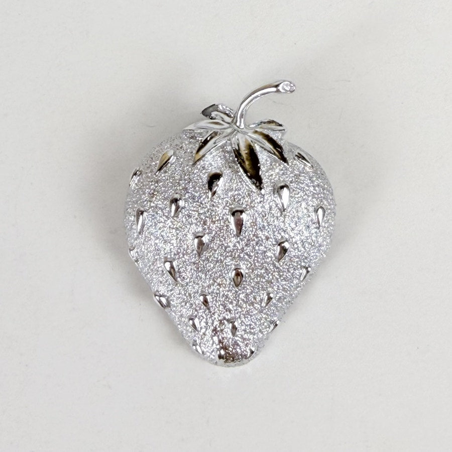 Sarah Coventry Strawberry Pin