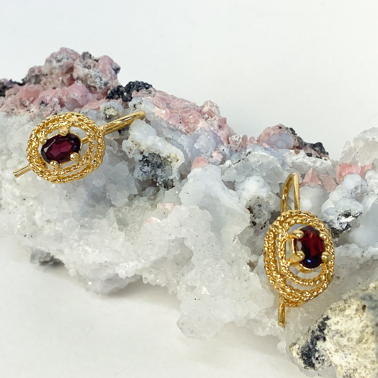 Tuscan Mom Aesthetic Garnet Earrings Victorian Bohemian Vintage Gold tone Estate Jewelry