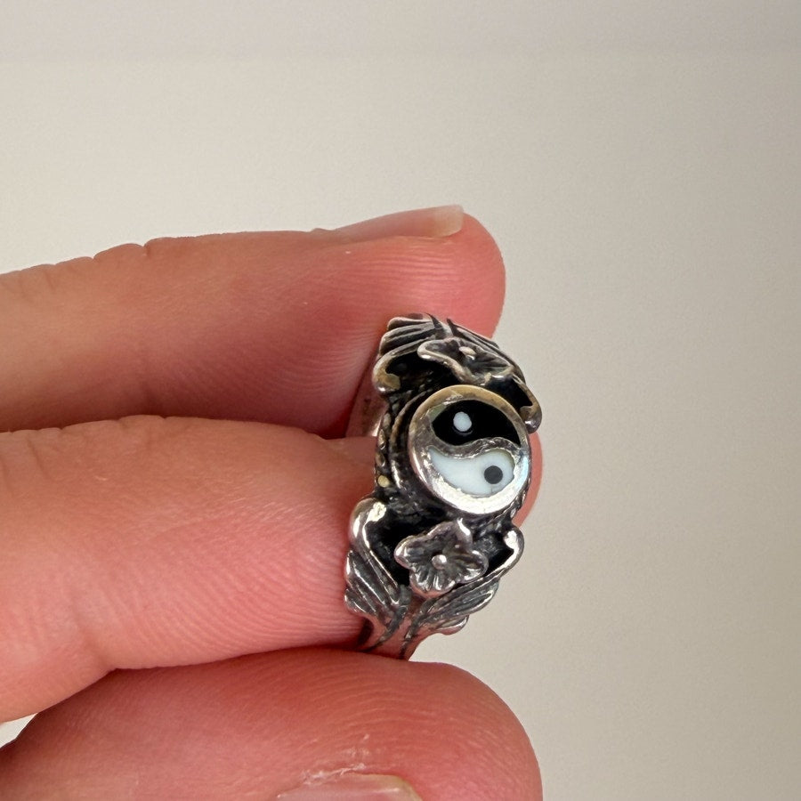 Silver Yin Yang Ring Size 8.5