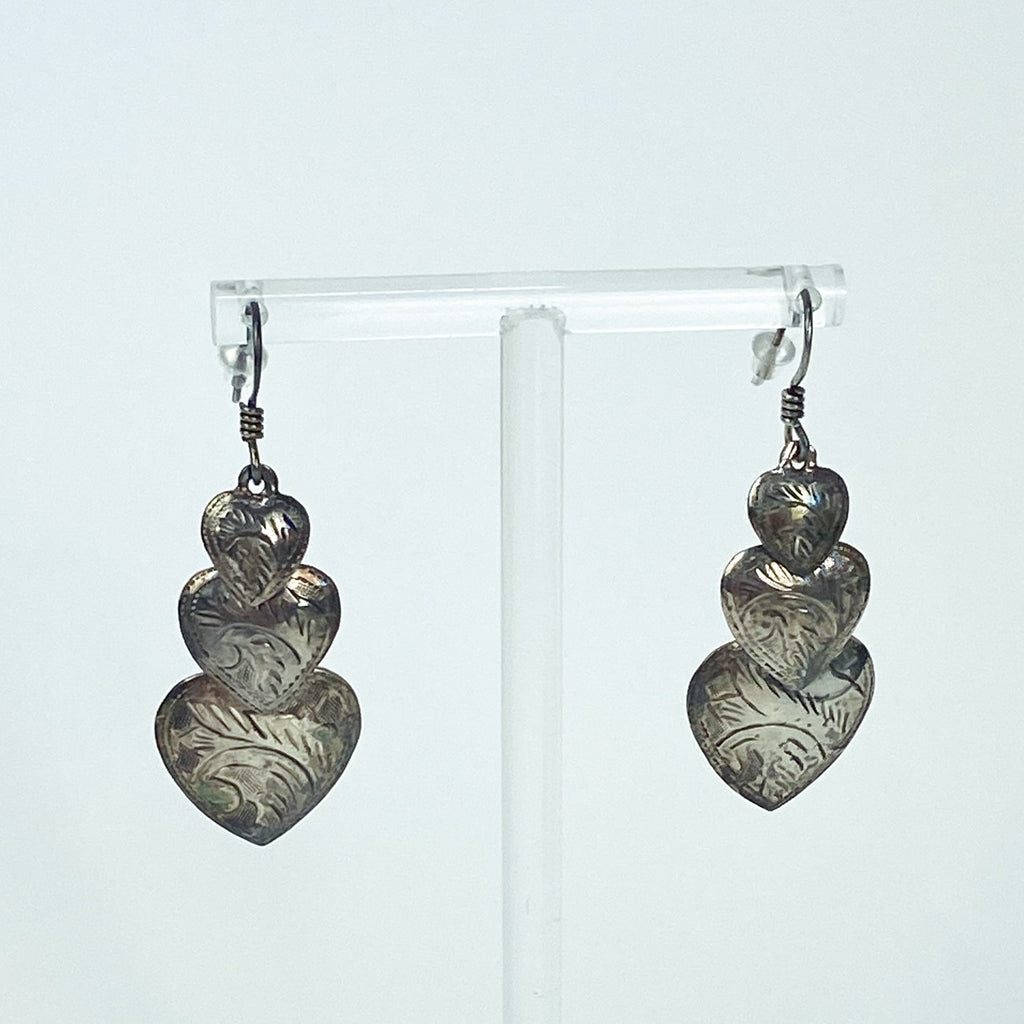 Vintage 90s Heart Dangly Earrings