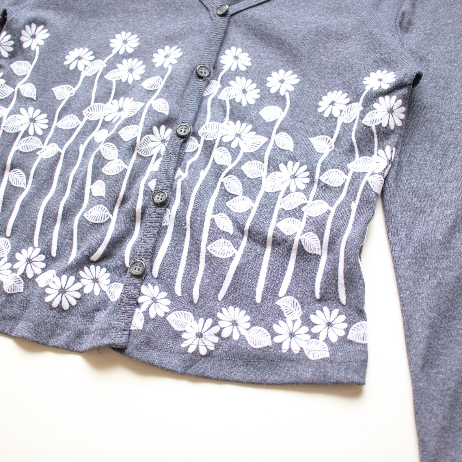 Bloom Gray Floral Long Sleeve Button up Cardigan Crop Top Set Size Medium
