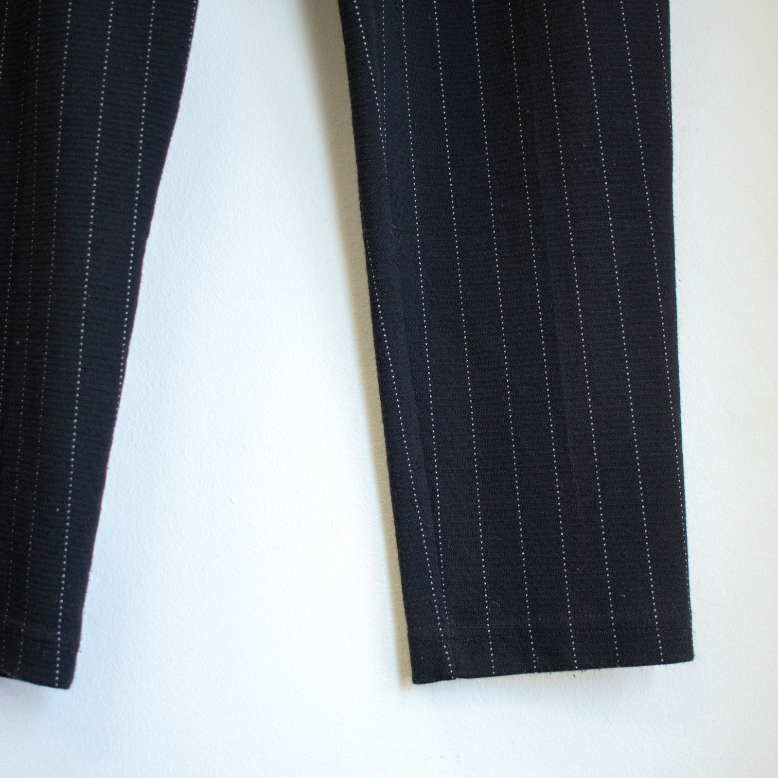 Vintage 90s Black Pinstripe Tapered Pant Size Large