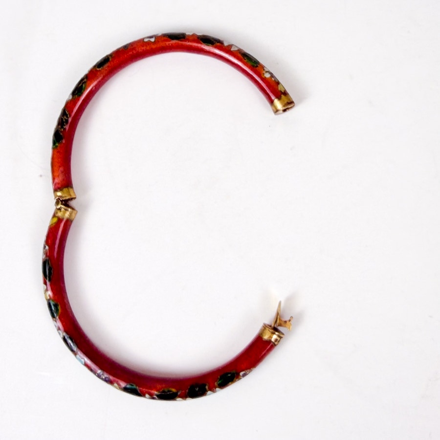 Vintage Red Green/Gold/Blue/White Cloisonné Hinged Bangle Bracelet Floral