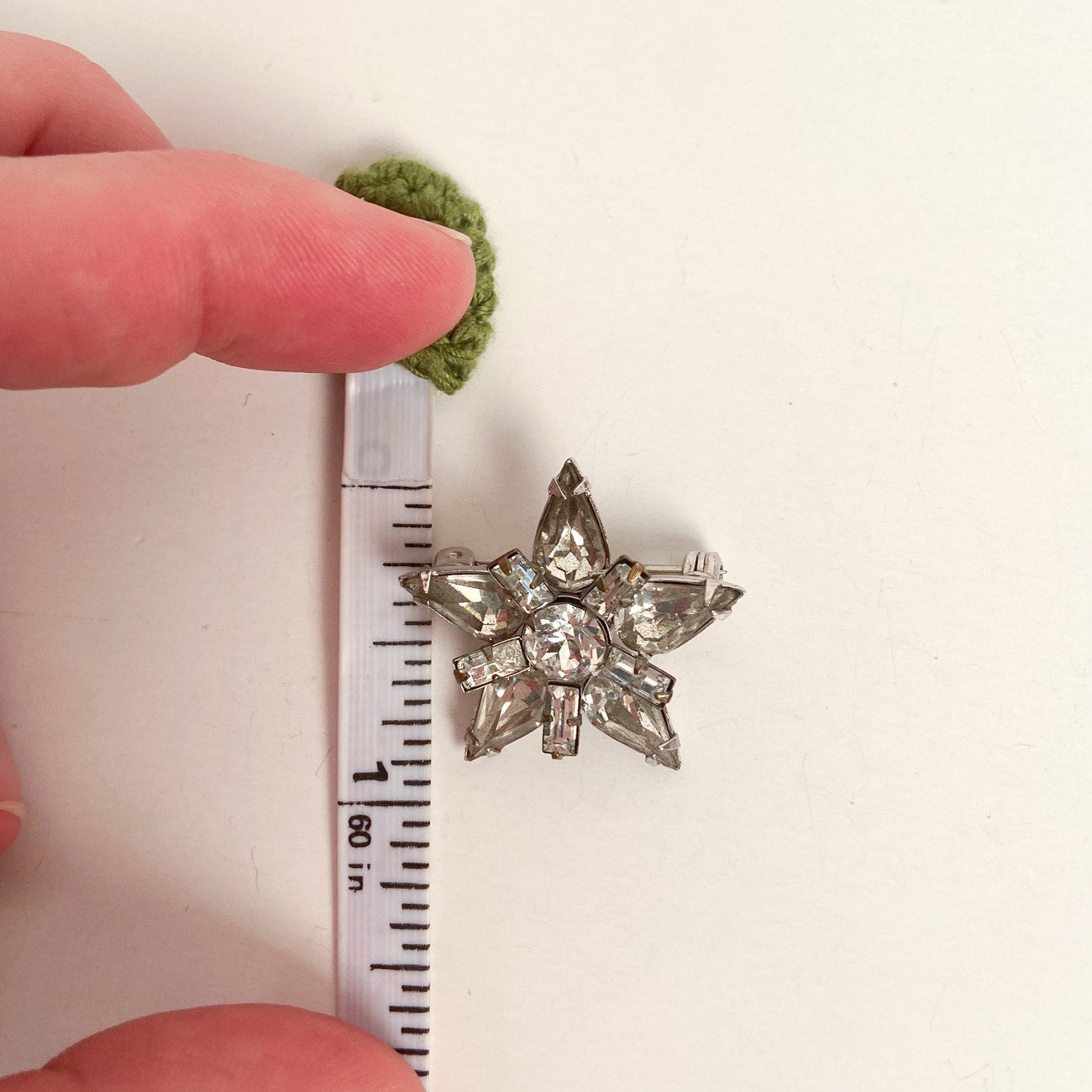 Rhinestone Star Brooch