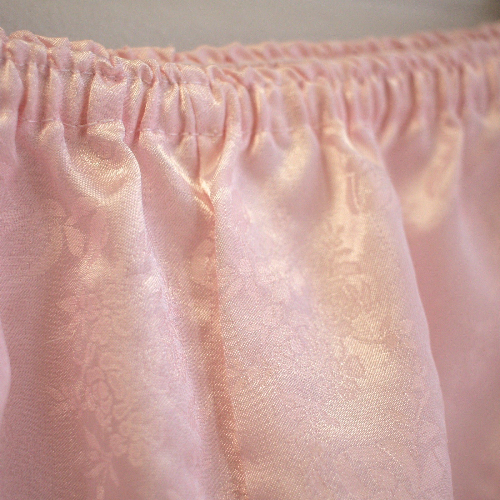 Floral Lace Pink Pajama Shorts Size Medium