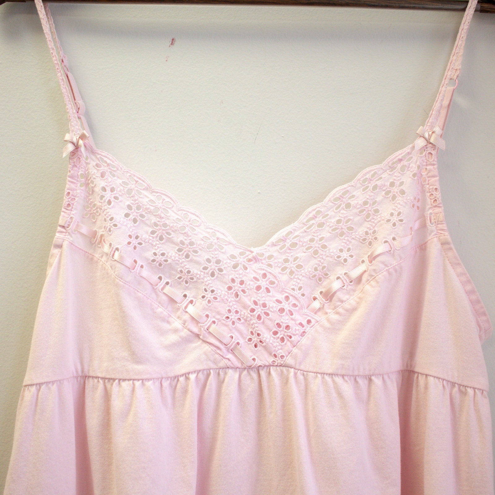 Victoria's Secret Light Pink Eyelit Top Knighty Size Medium