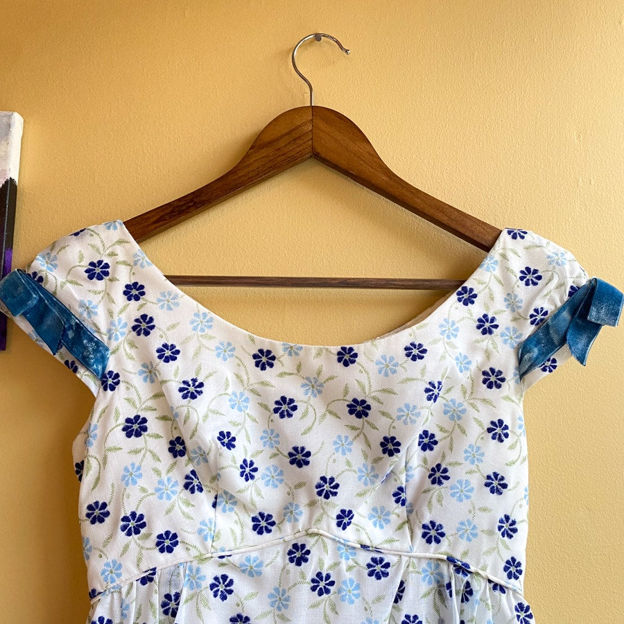 1970s Blue Floral Empire Waist Emma Domb California Vintage Bridesmaids Dress  Size 7